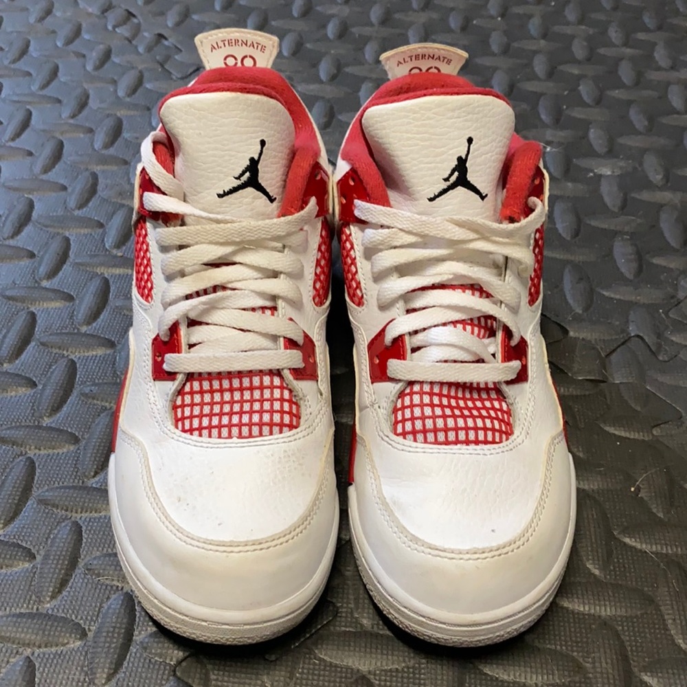 Jordan 4 Retro Alternate Sz 2.5